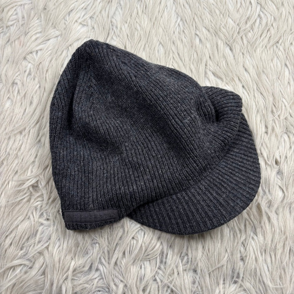 Quicksilver Men's OS Gray Billed Beanie Hat Skate Surfer Urban Streetwear Y2K